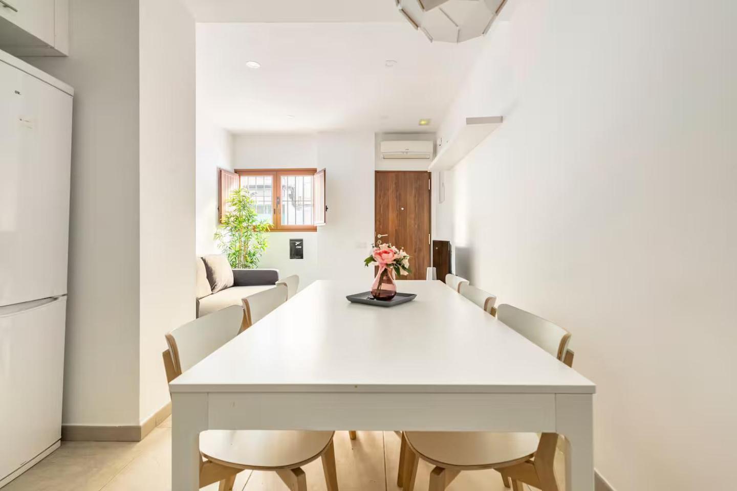 Vivienda Junto A Ruzafa - 12 Pax Y Mas Lägenhet Valencia Exteriör bild