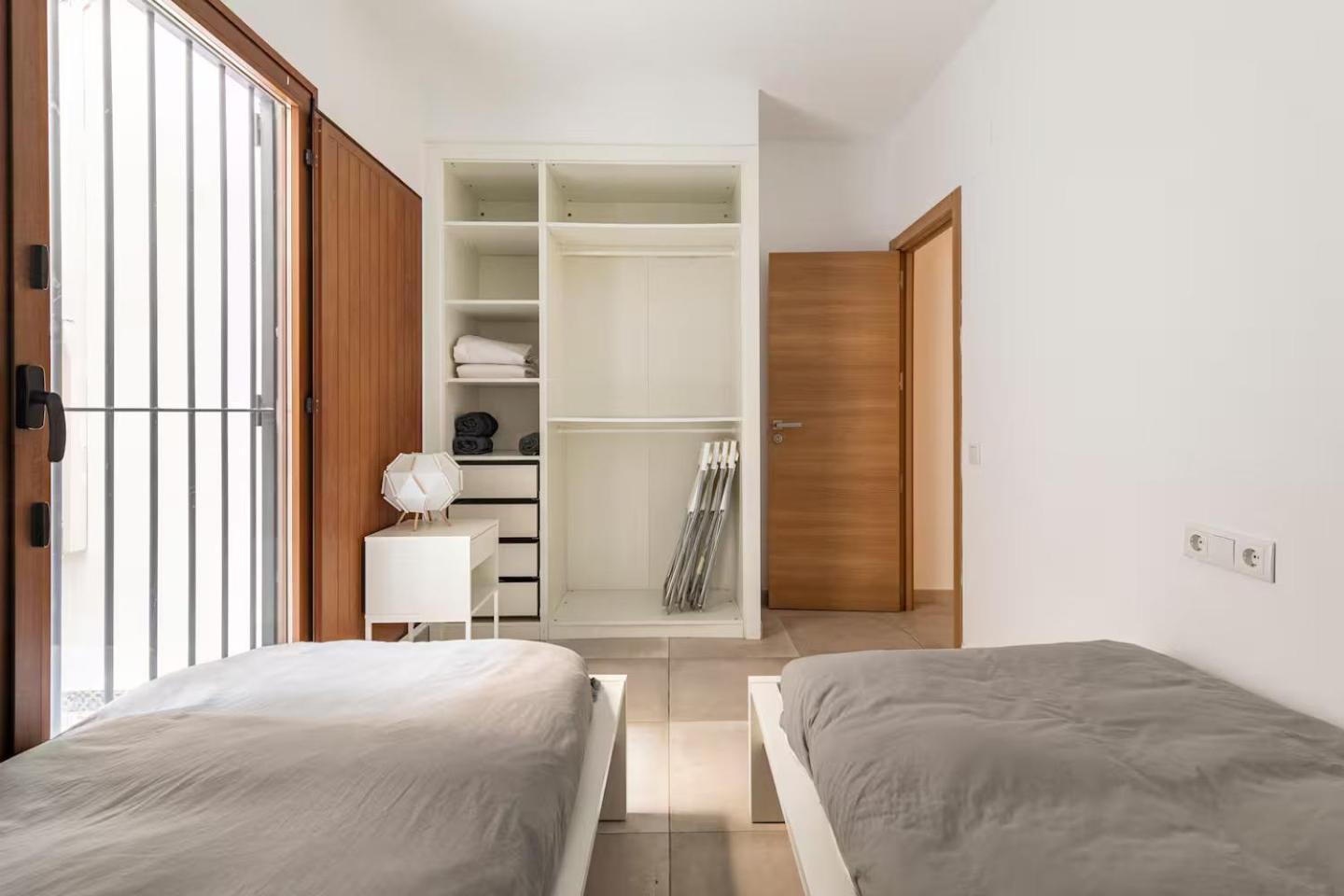 Vivienda Junto A Ruzafa - 12 Pax Y Mas Lägenhet Valencia Exteriör bild
